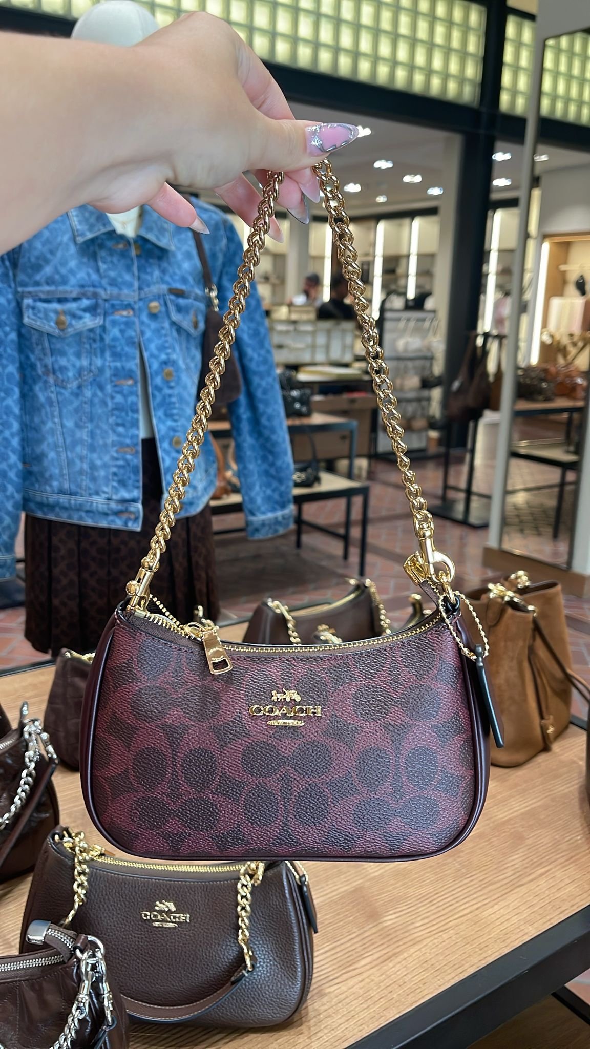 Sac À Bandoulière Coach Teri en Toile Cassis S – Image 2