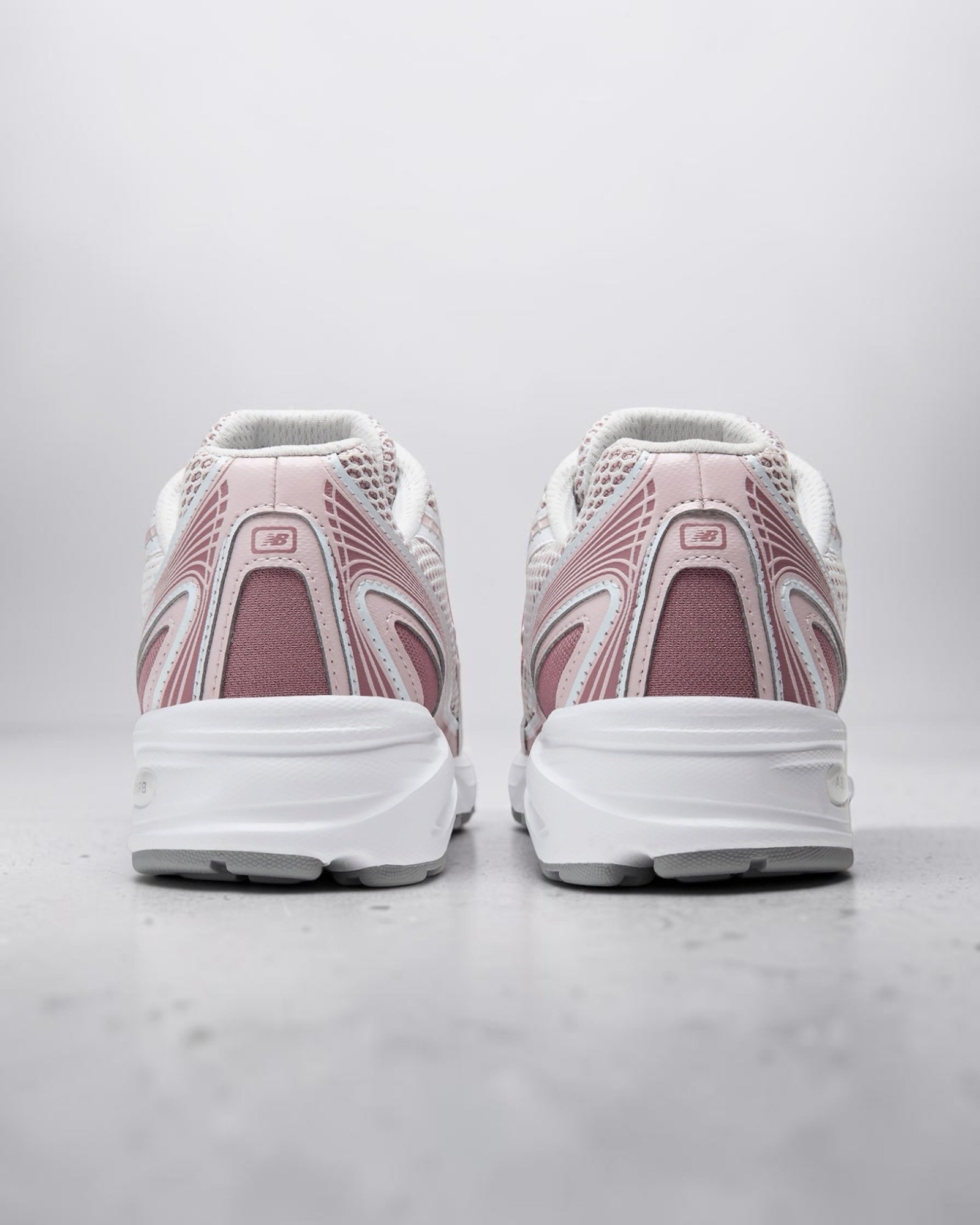 New Balance 740 Rosewood Pink – Image 3