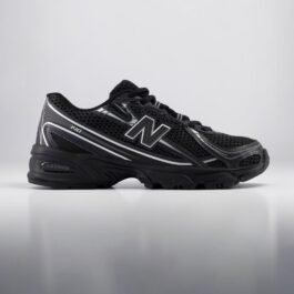 New Balance 740 Black-Silver Ado