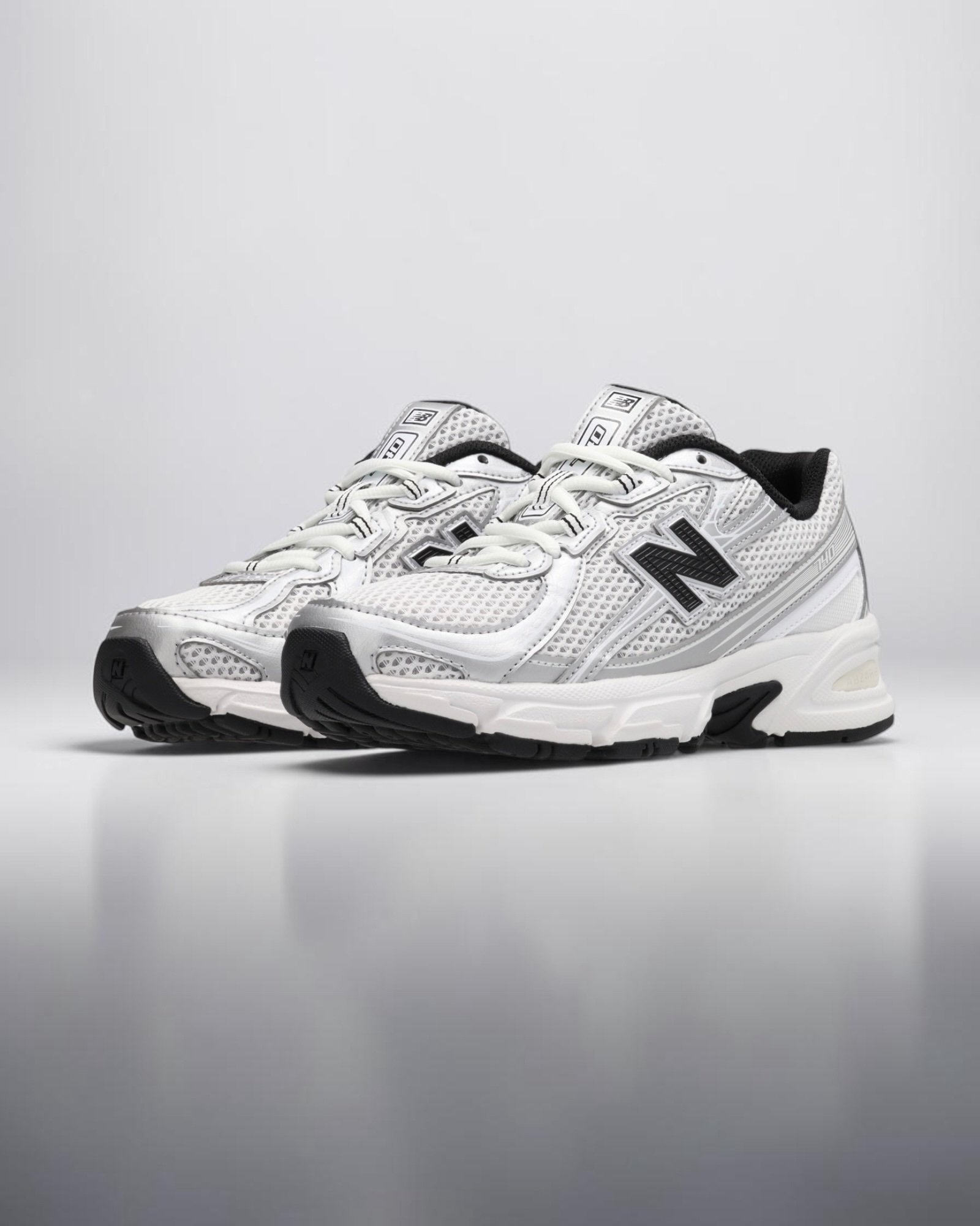New Balance 740 Silver White Ado – Image 2