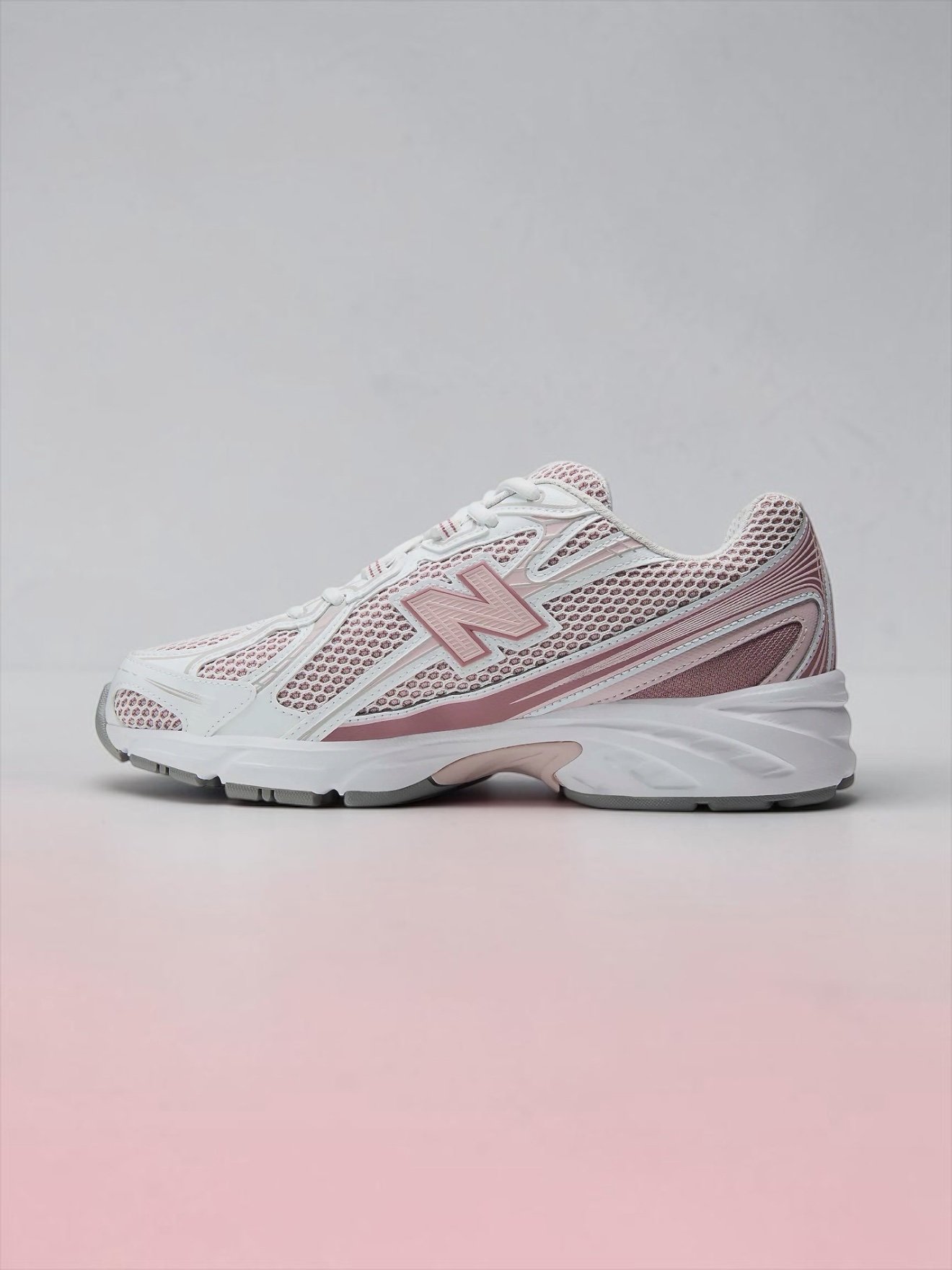 New Balance 740 Rosewood Pink